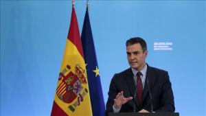 Mensaje de solidaridad del presidente del gobierno español Sánchez con Türkiye después del terremoto