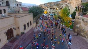 Capadocia es de nuevo sede de una excepcional carrera de senderismo