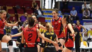 土耳其瓦克弗银行队在欧洲女子排球锦标赛中再夺桂冠