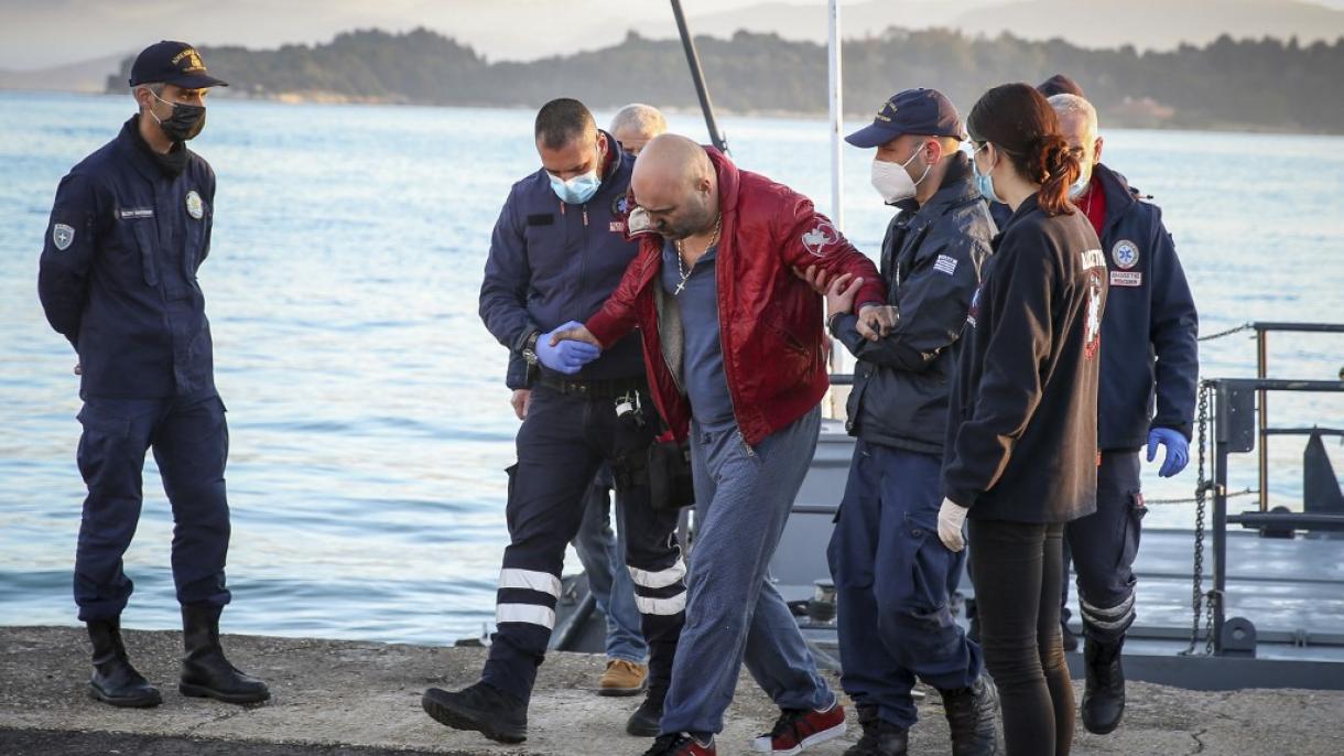 Incendio en ferry: pasajeros rescatados, varios de ellos turcos, están en Corfú