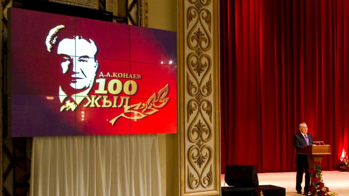 Өз заманының ұлы саясаткері Дінмұхамед Қонаев