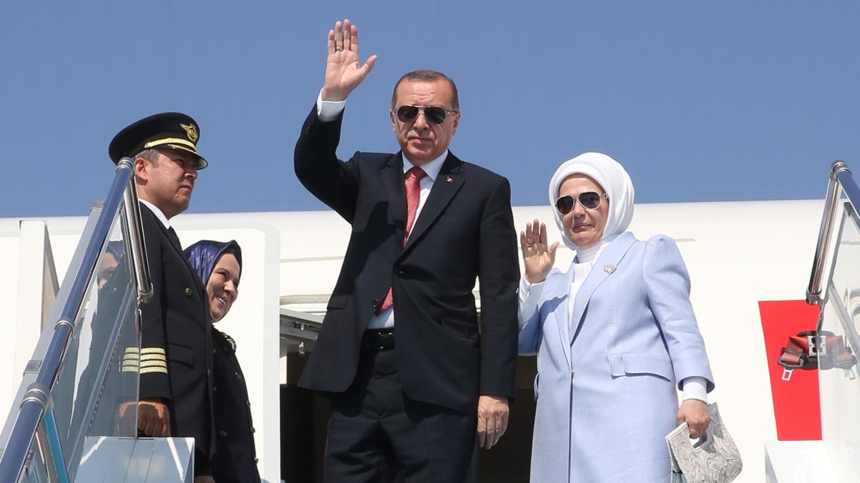 O presidente turco viaja para o Azerbaijão para contatos oficiais