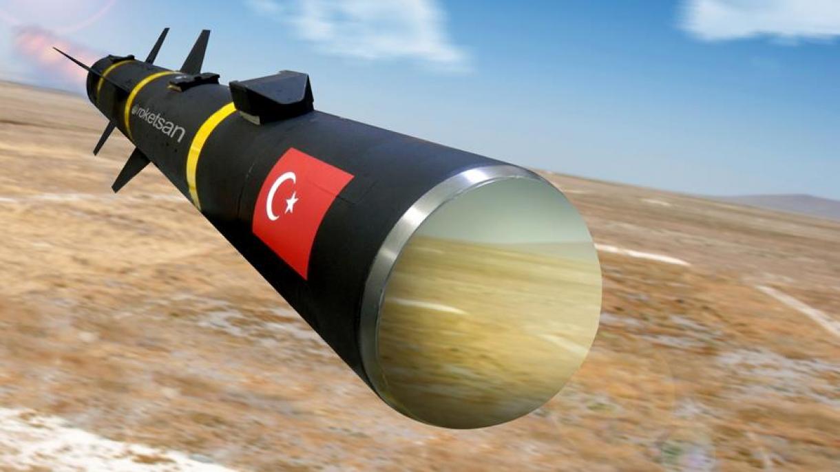 Turquie: L'hélicoptère de combat national ATAK se renforce avec le système de missile UMTAS