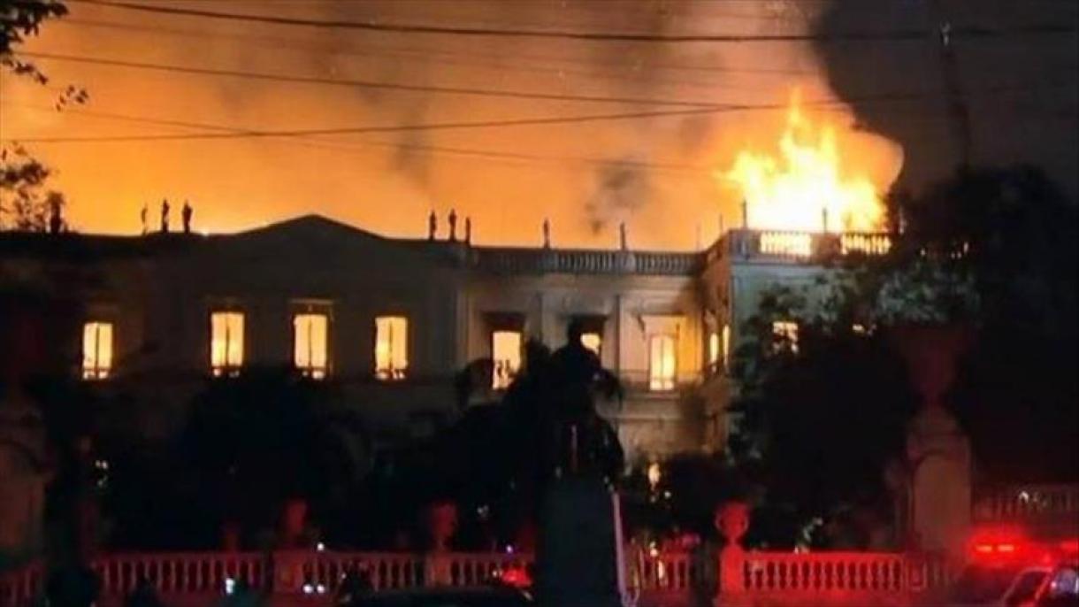 Brasil: Unesco ayudará en la remoción de escombros en museo incendiado