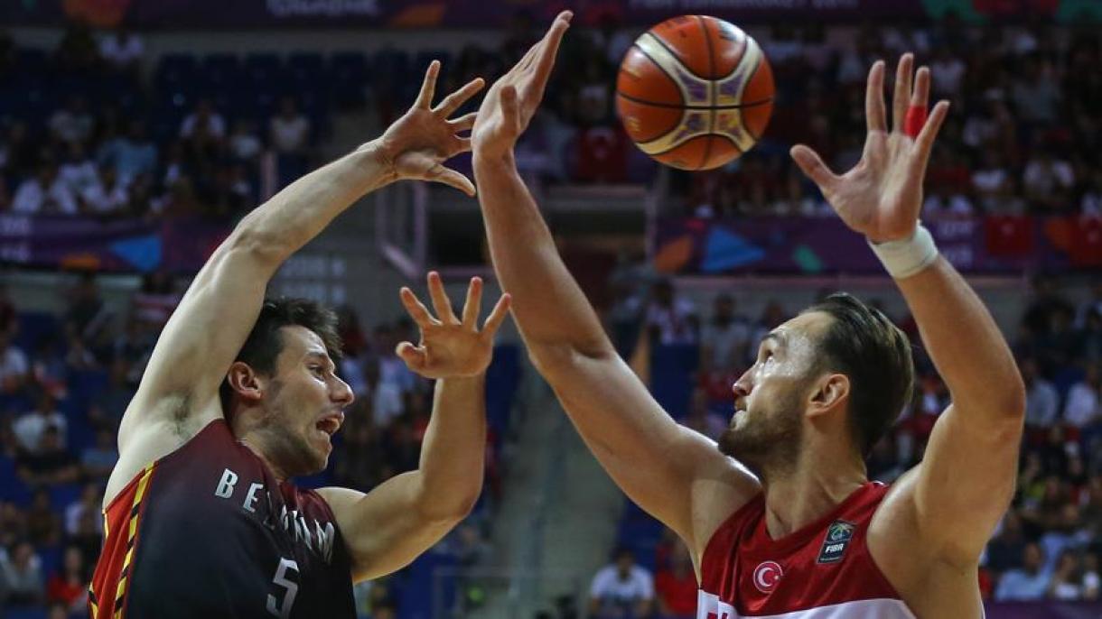 Στους ‘16’ του Eurobasket η Α΄Εθνική Ομάδα Μπάσκετ της Τουρκίας