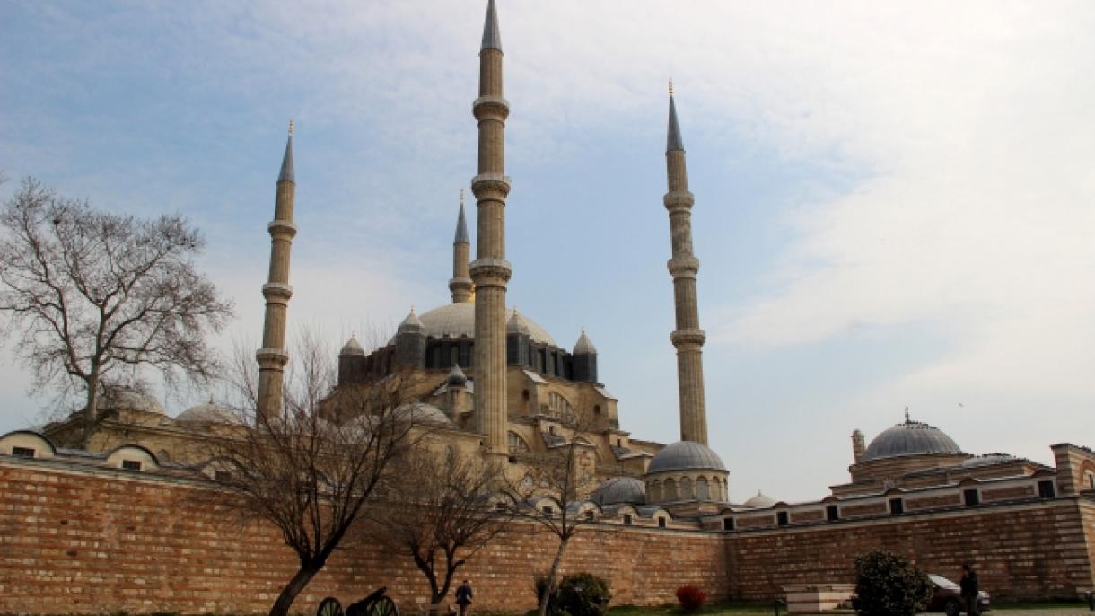 سلیمیه متجیدینی 2 میلیون سیاحاتچی باریپ گؤردی