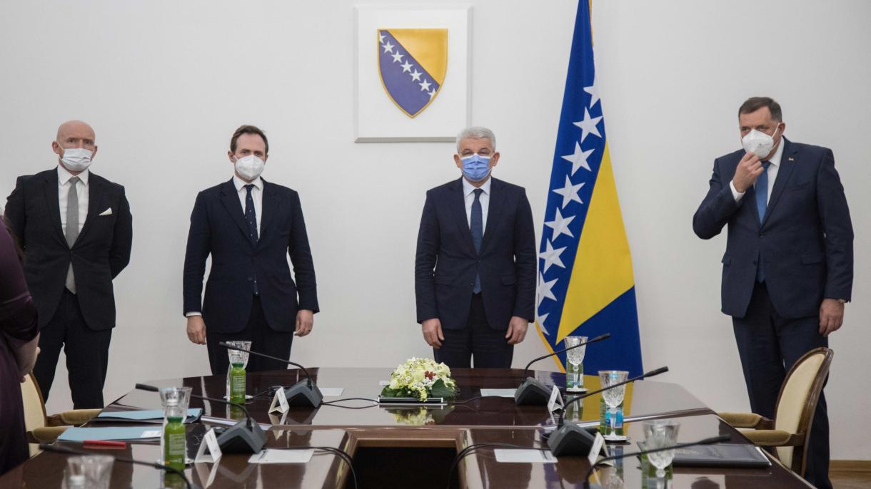 Članovi Predsedništva BiH Džaferović i Dodik primili delegaciju britanskog Parlamenta
