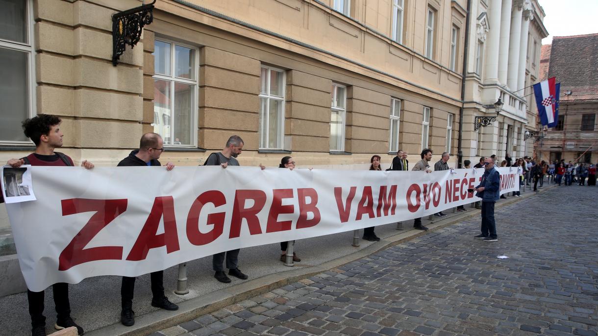 Hrvatski sabor: Zadnjeg dana rada zastupnici dočekani zvižducima