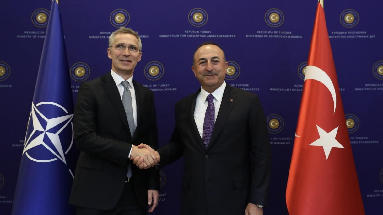Çavuşoğlu: "Esperamos más apoyo a la OTAN en la lucha antiterrorista"