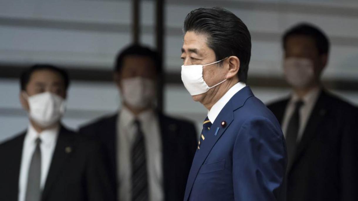 د جاپان لومړی وزیر استعفا کوي