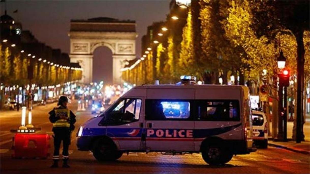 پاریس کې  د تیرې شپې  د خونړي  برید مسئولیت  داعش ترهګرې ډلې په غاړه واخیست.