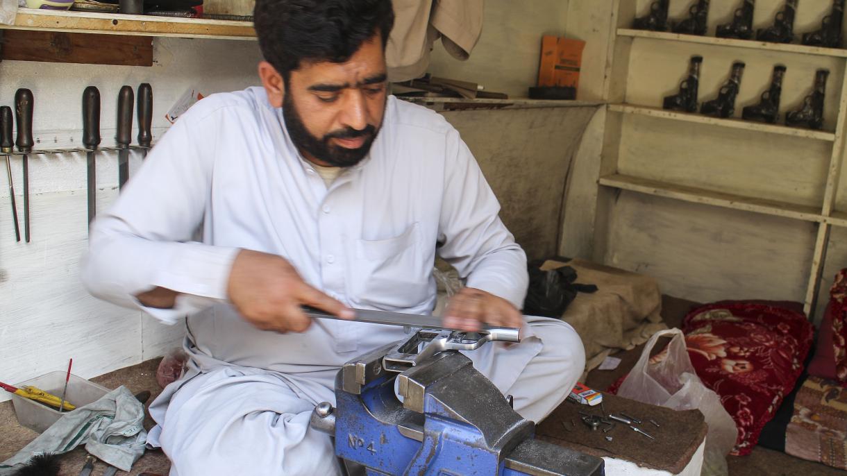 pakistan el yapimi silahlar 1.jpg