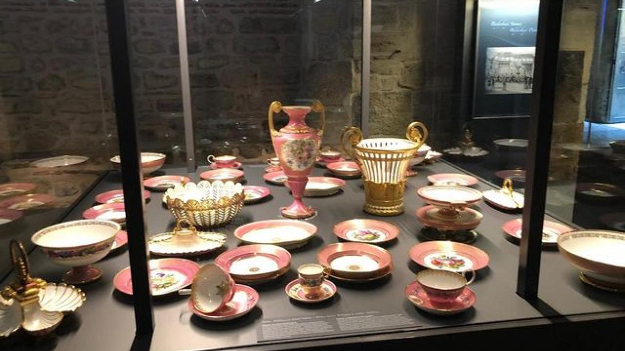 ¿Sabían que hay casi 16.000 piezas de porcelana en el Museo del Palacio de Topkapı?