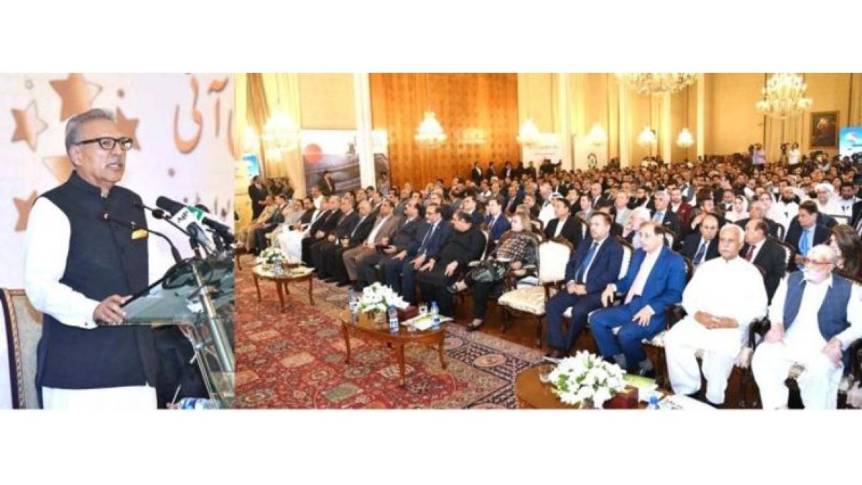 پائیدار ترقی  کے لیے بد عنوانی کا خاتمہ  اور ٹیکس کی ادائیگی لازم و ملزوم ہیں: صدر عارف علوی