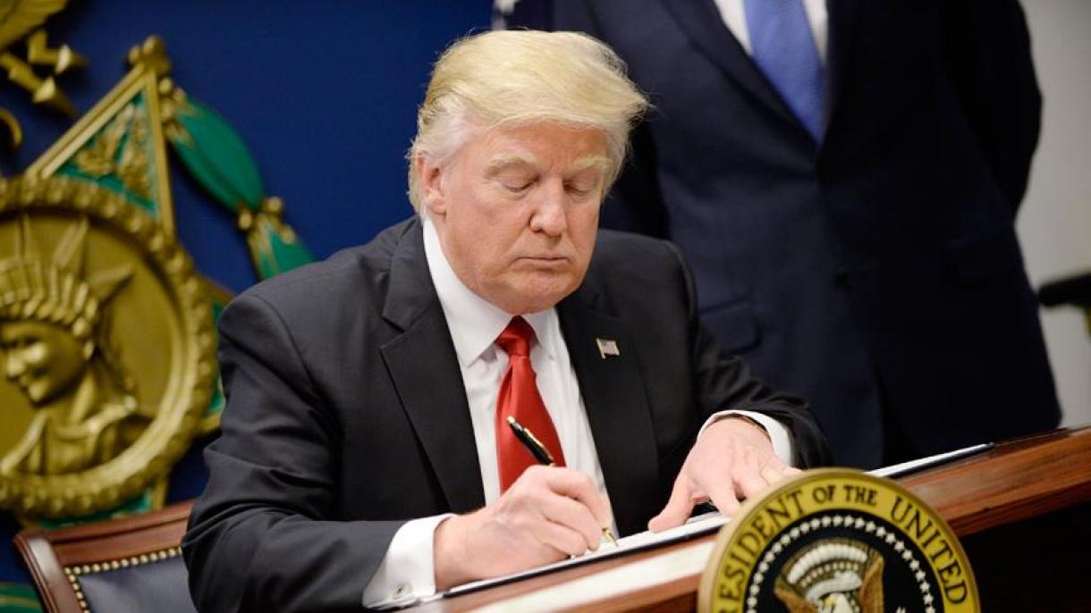 “Compra americano, contrata americanos”: nuevo decreto de Trump