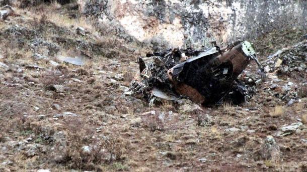 در الجزایر سقوط هلیکوپتر جان ۱۲ سرباز را گرفت