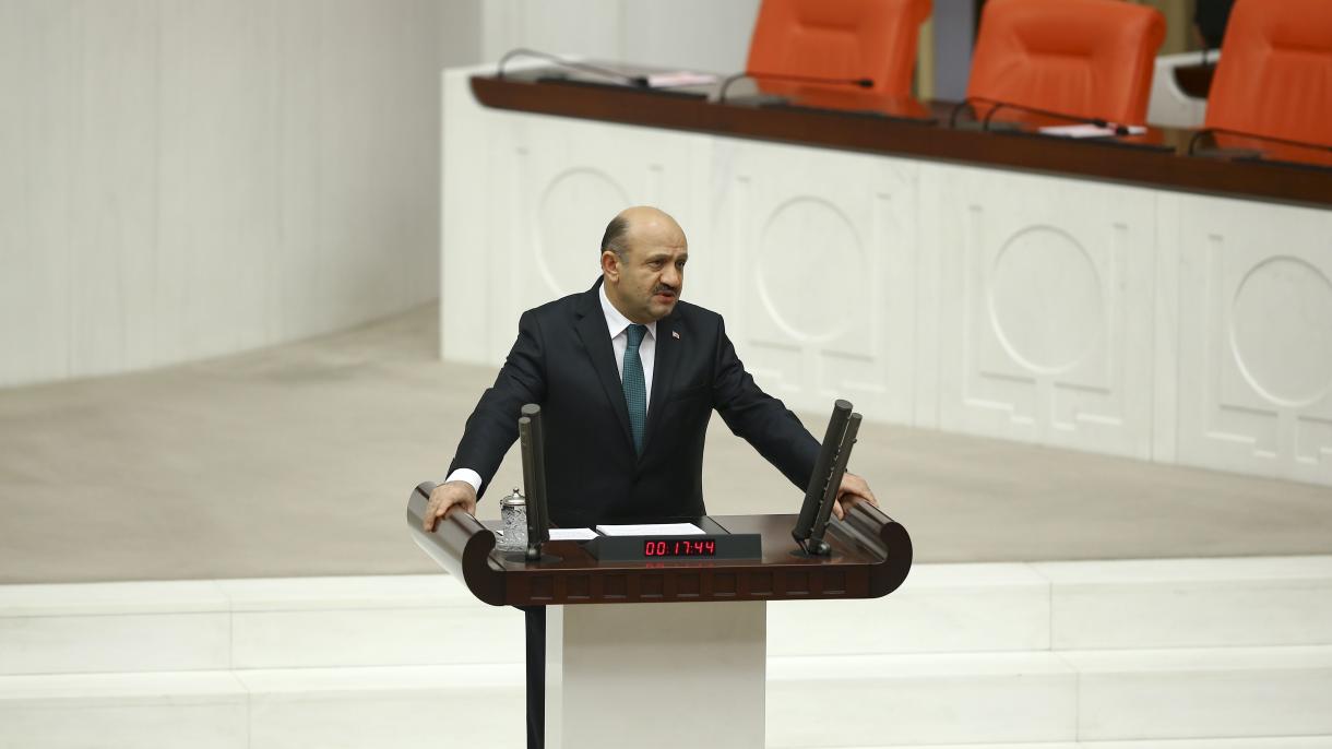 وزیر دفاع ملی ترکیه، وزیر دفاع عراق را به ترکیه دعوت کرد