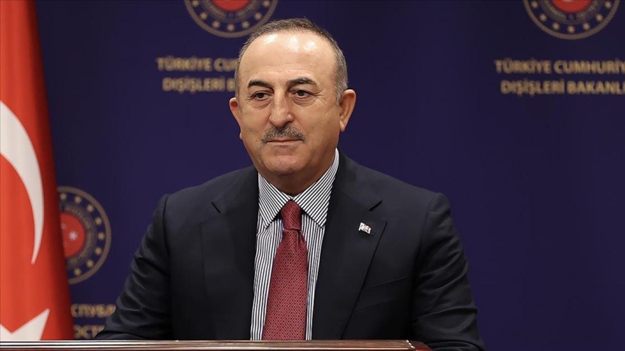 El ministro de Exteriores turco, Çavuşoğlu, contrajo Covid-19