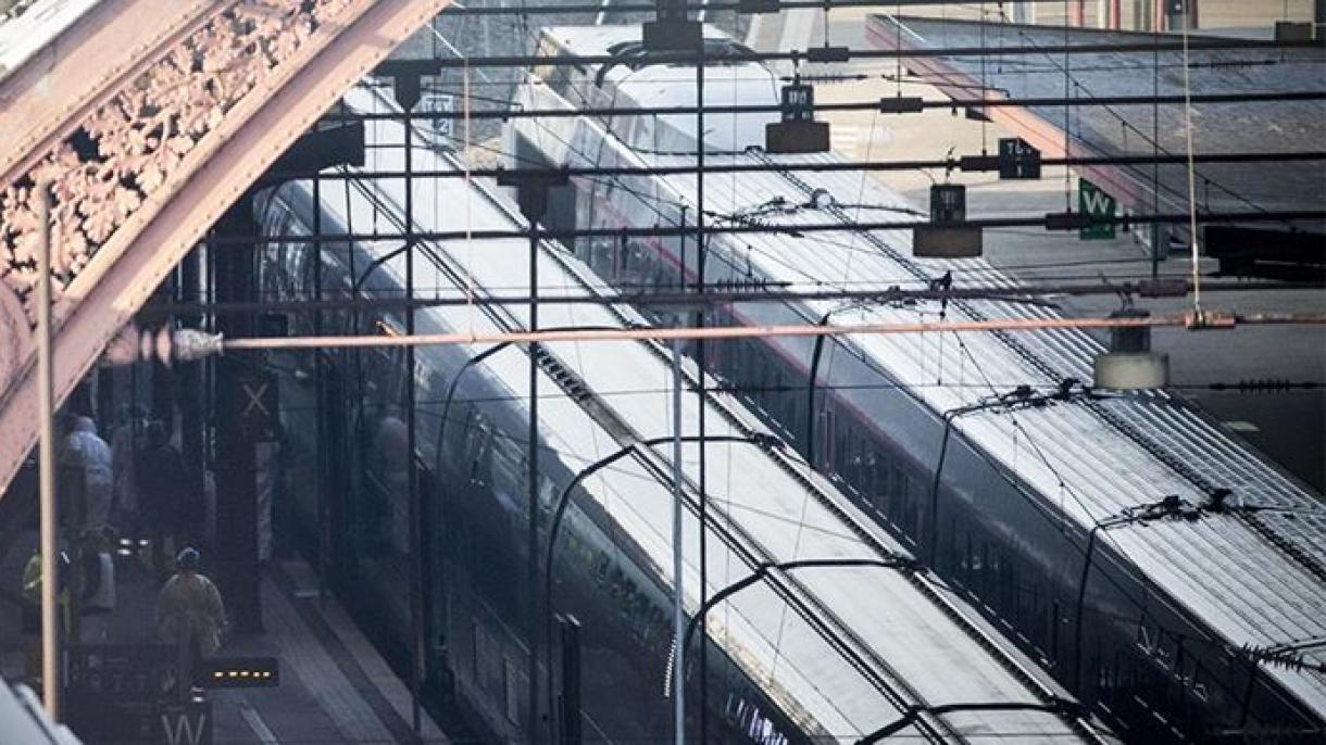 France : des milliers de passagers bloqués dans les trains en raison d'un problème électrique