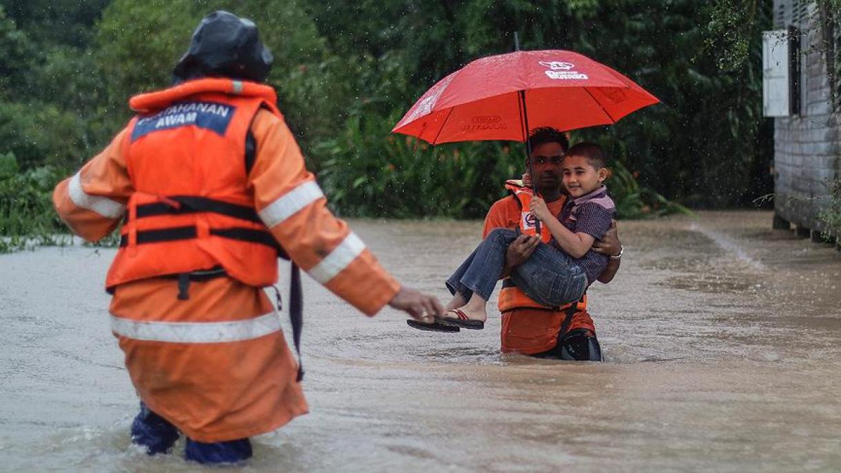 马来西亚暴雨引发洪水