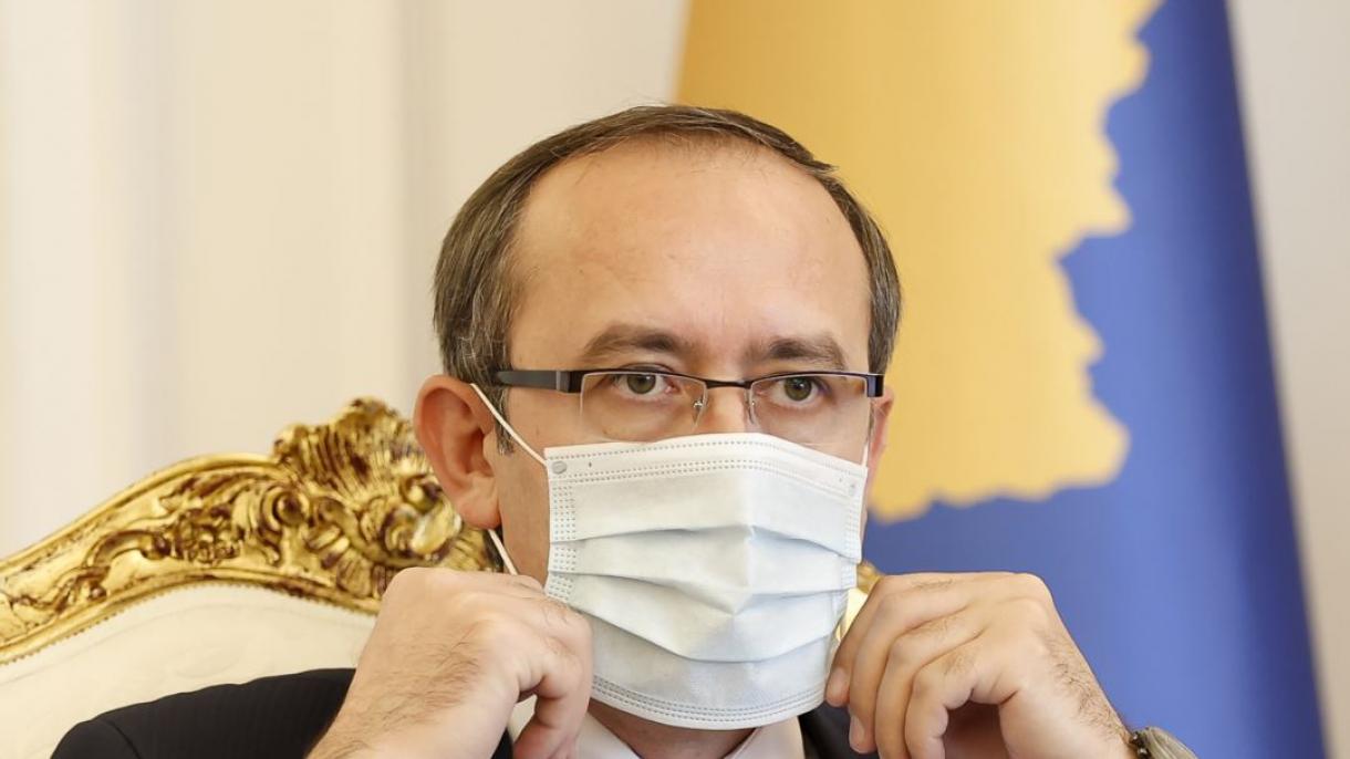 Kryeministri Hoti paralajmëron masa të reja pas shtimit të numrit të rasteve me Covid-19