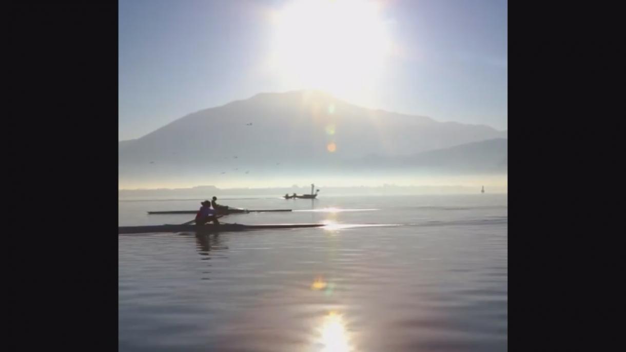 Menjelajah Teluk dengan Sampan di Turki