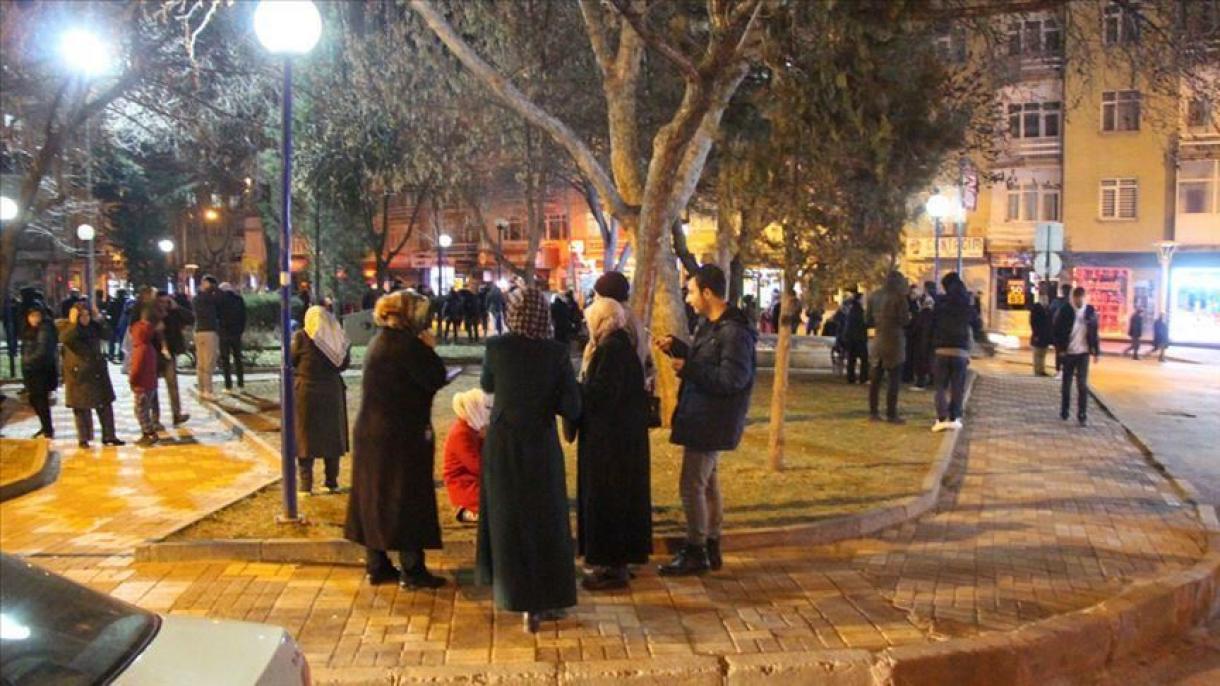 Turkiyaning Elazig’ viloyatida 6,8 ball daraja zilzila sodir bo’ldi.