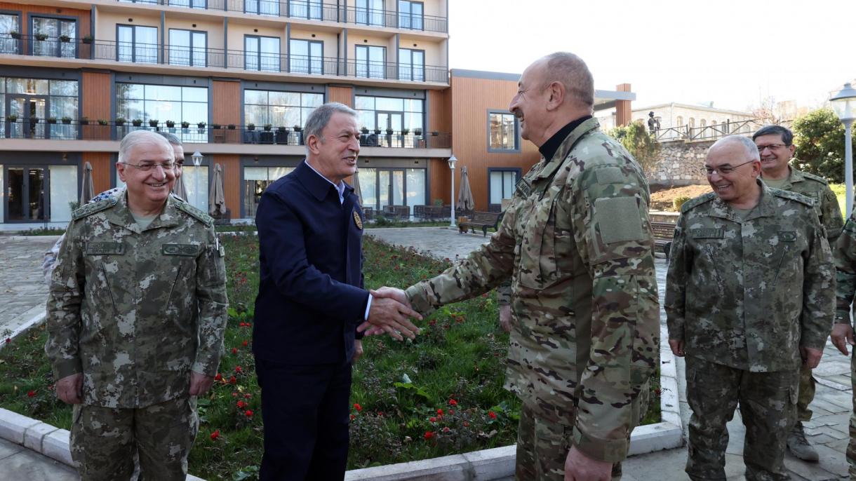 Ilham Aliýew Türk Harby Wekiliýetini Kabul Etdi