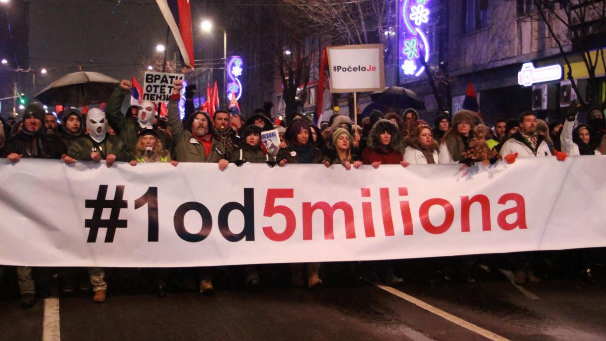 Ötödször tüntetés volt Belgrádban