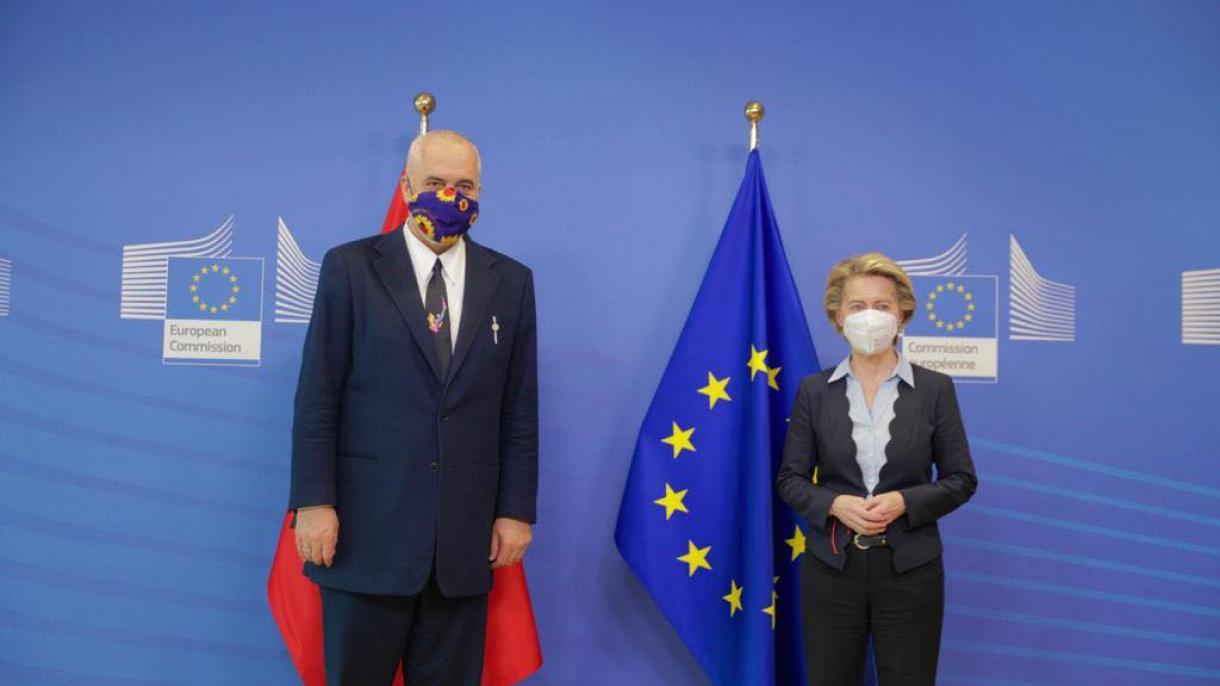 Edi Rama_Ursula Von Der Leyen.jpg