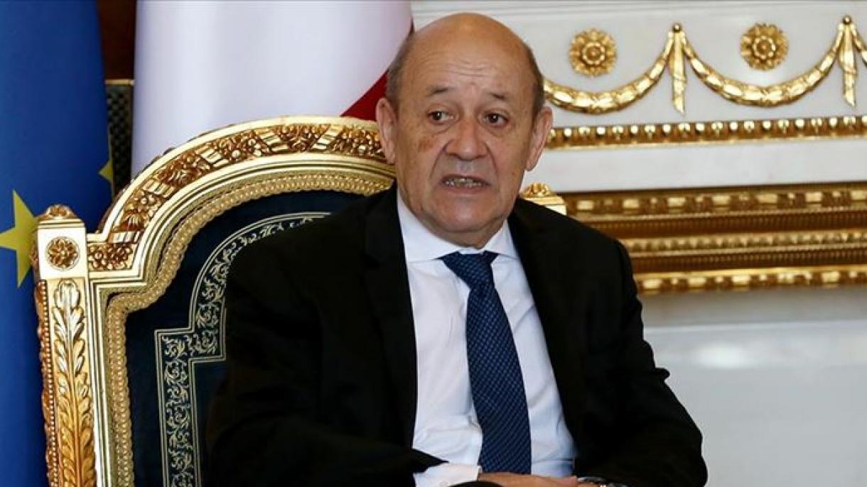 Ministro francés dice que su país debe ser imparcial ante el conflicto de Alto Karabaj