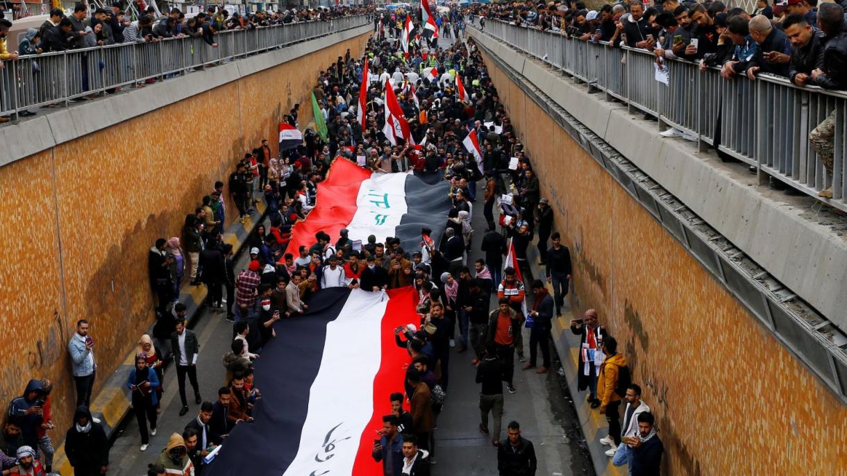 تظاهرات ضد حکومت در عراق ادامه دارد