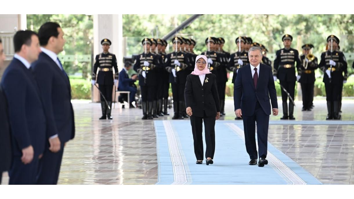 Mirziyayev Halime Yakup Singapur Özbekistan2.jpg