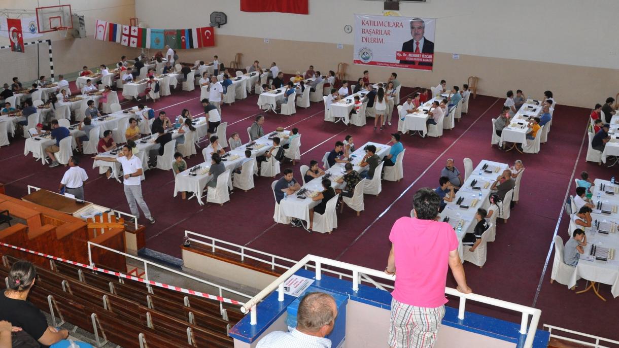 Beynəlxalq Açıq Şahmat Turniri başladı