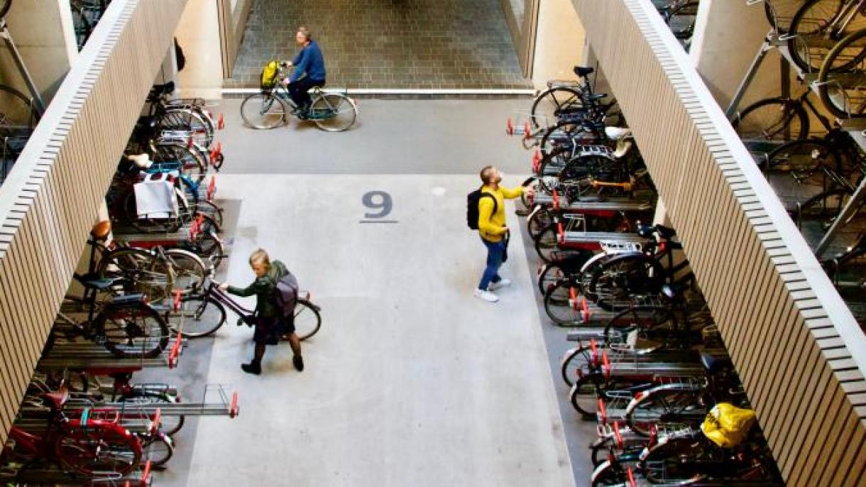 Inaugurado el parque de bicicletas más grande del mundo en Países Bajos