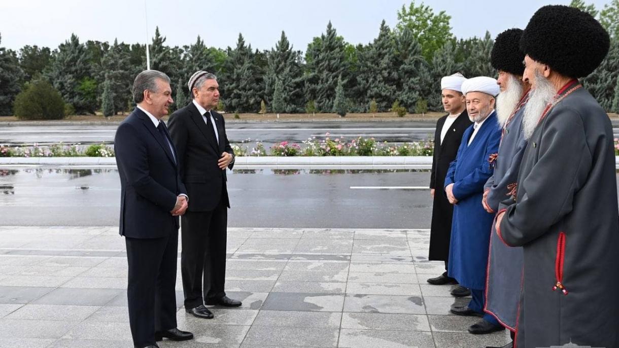 Özbekistan Türkmenistan Şevket Mirziyayev Berdimuhamedov1.jpg