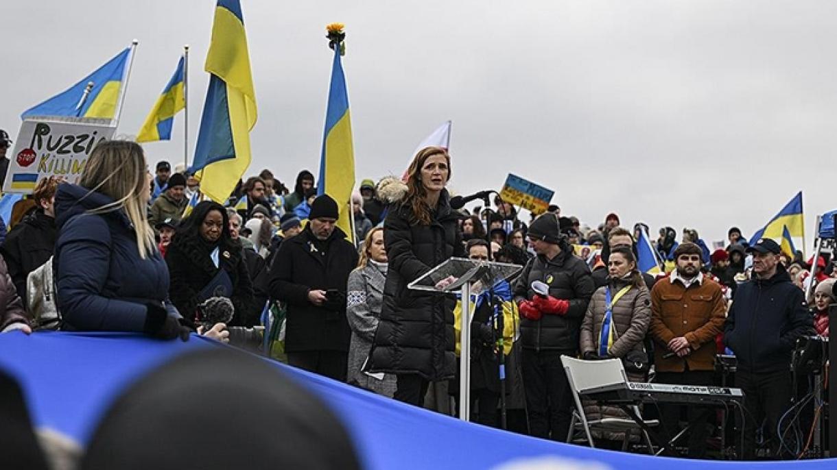Russiýa-Ukraina söweşiniň 1-nji ýylynda ABŞ-da raýdaşlyk demonstrasiýalary geçirildi