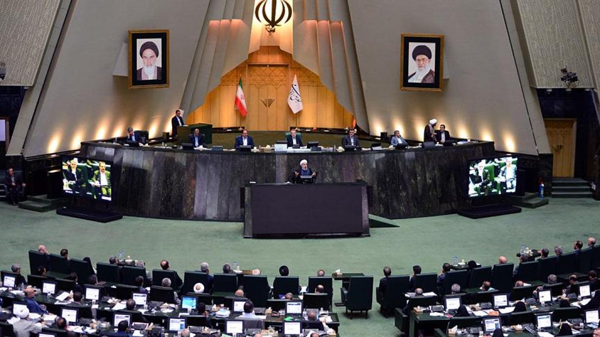 İran parlamentdəki millət vəkili sayını artırır