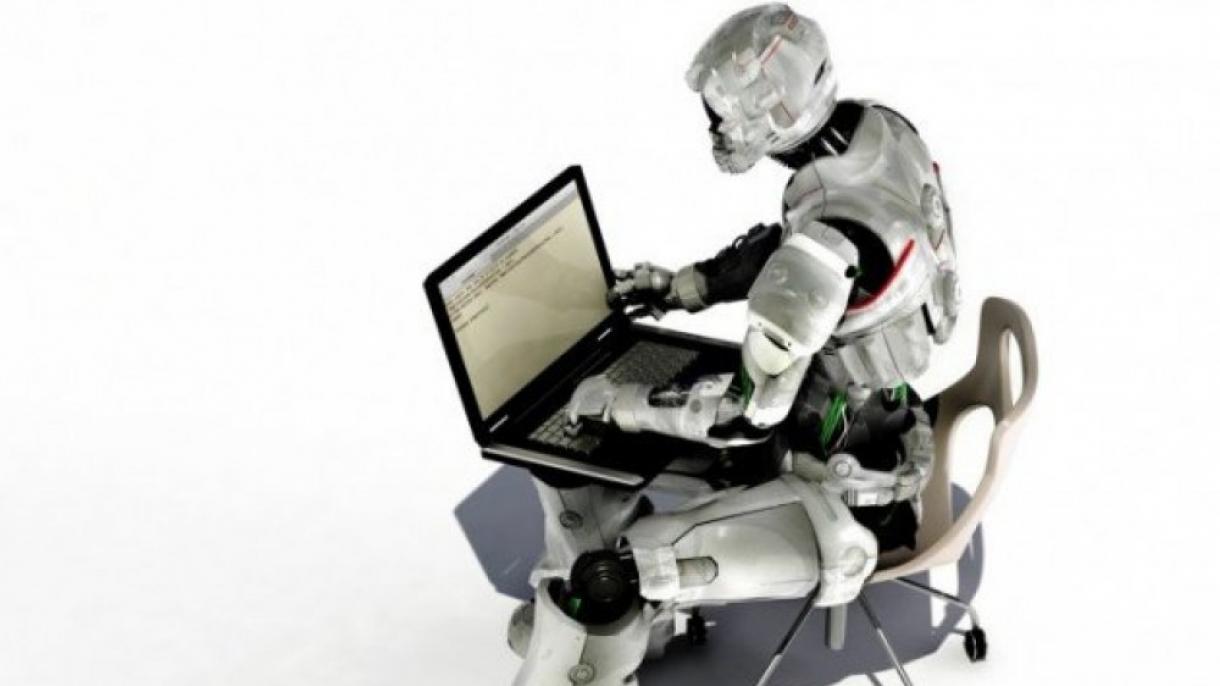 Britaniyada ilk dəfə robot və jurnalistin birgə materialları dərc edilib