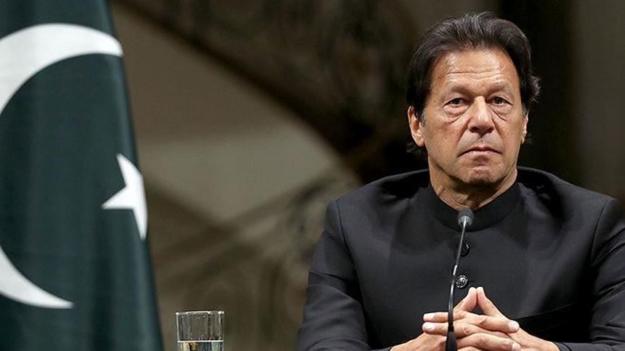 Пакистандын  премьер  - министри эл аралык медиага каршы чыкты
