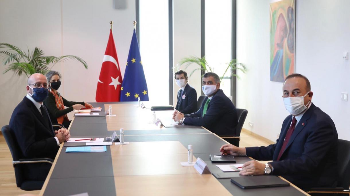 Mevlüt Çavuşoğlu AB Konseyi Başkanı Charles Michel2.jpg