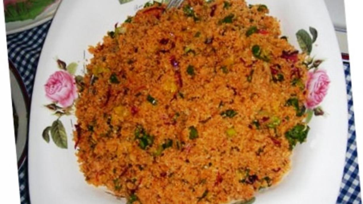 Kısır (və ya bulqur) salatı necə hazırlanır?