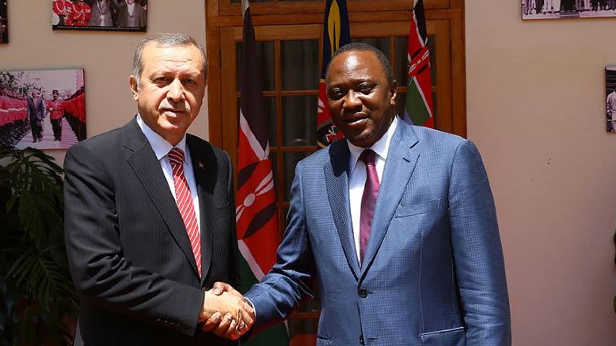 Presidente Erdogan sente al telefono il presidente del Kenya, Kenyatta
