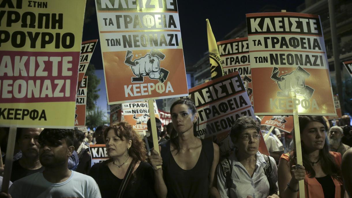 希腊人举行示威要求政府关闭金色黎明党