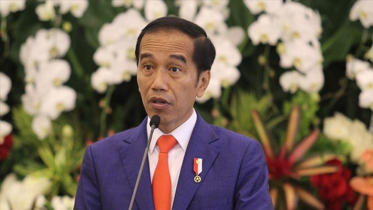 عذرخواهی رئیس جمهور اندونزی به دلیل «نقض شدید حقوق بشر»