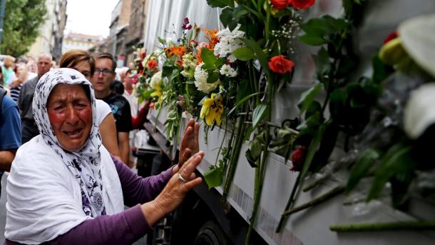 Srebrenitsa Soykırımı Bosna Hersek34.jpg