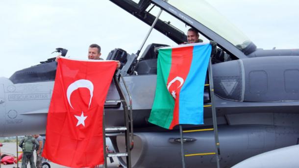 Növbəti hǝrbi hava vasitǝlǝri artıq Azərbaycandadır
