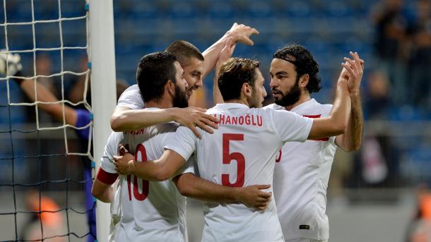土耳其国家足球队以大比分战胜保加利亚队