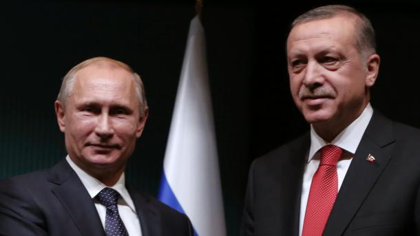 Le Kremlin dément Lavrov sur l’appel d’Erdoğan