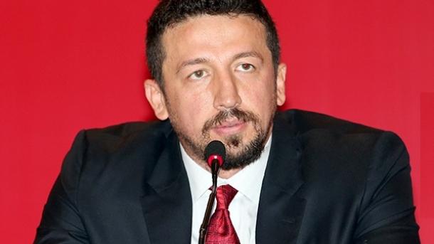 Turkiya Basketbol Federatsiyasi vakillarining matbuoti anjumani.